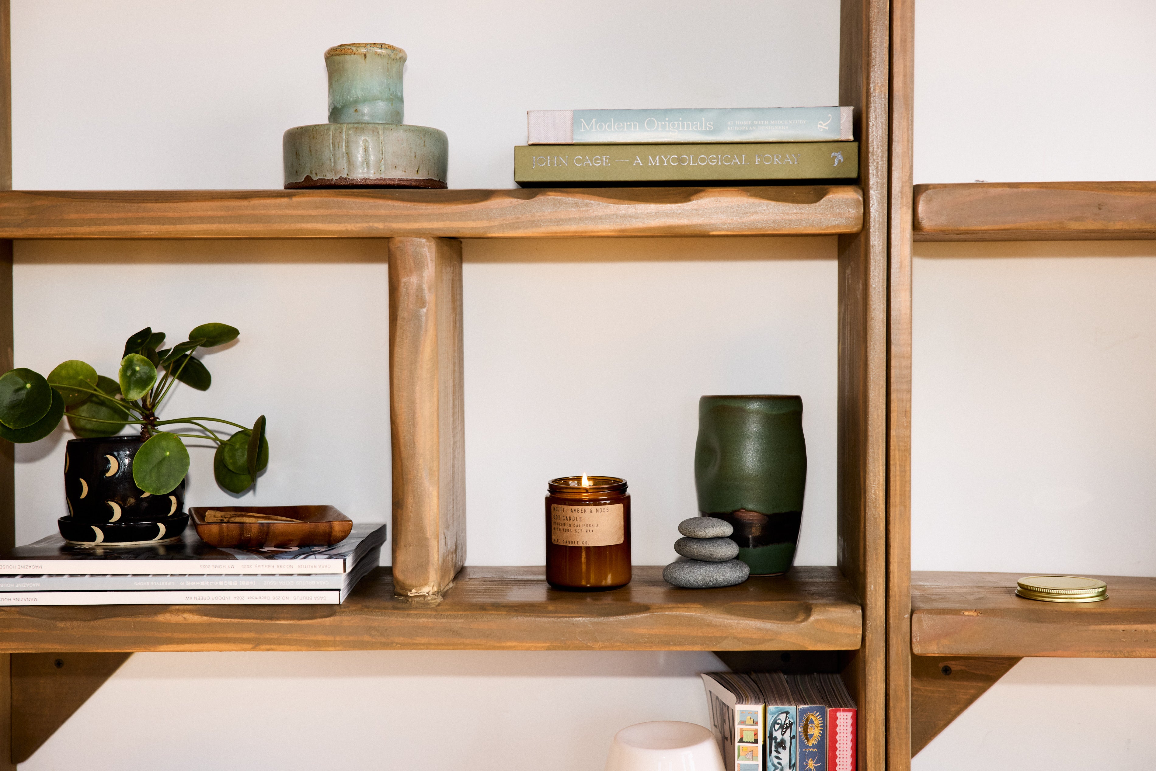 P.F. Candle Co. 7.2oz Standard Candle - Amber & Moss