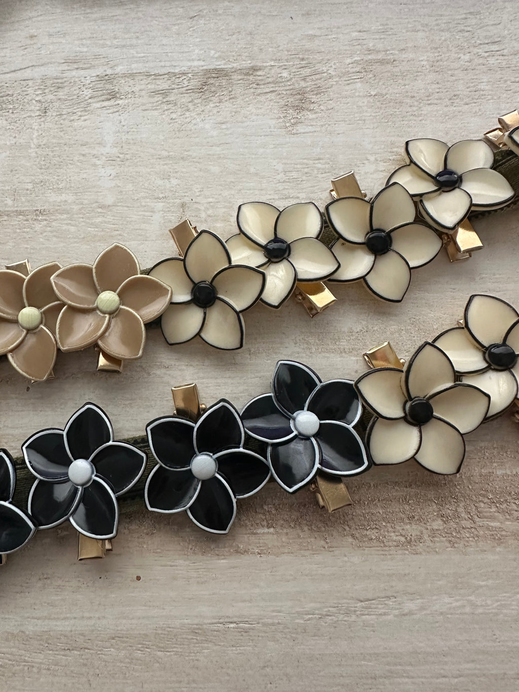 Flower Alligator Hair Clip