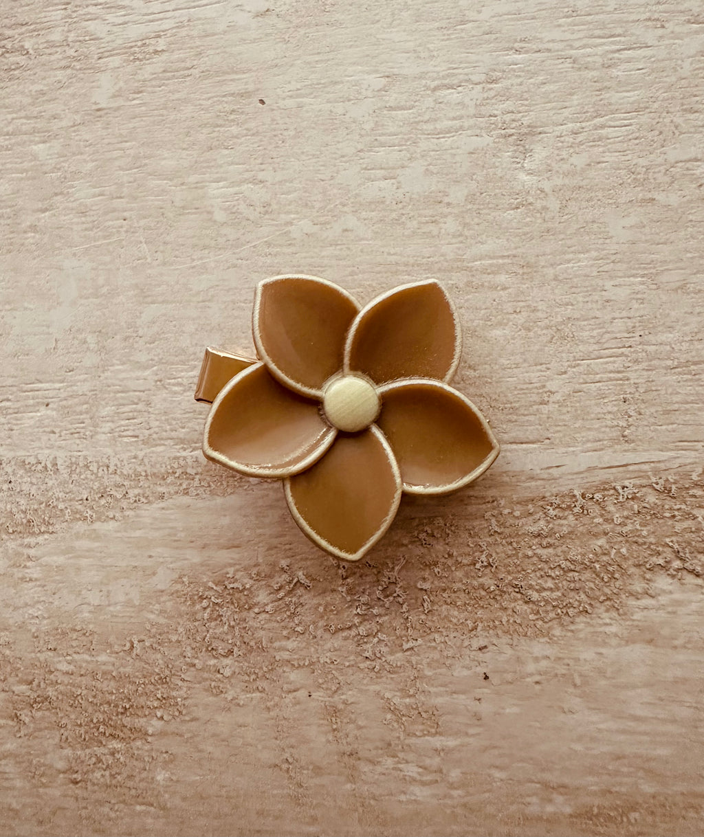 Flower Alligator Hair Clip