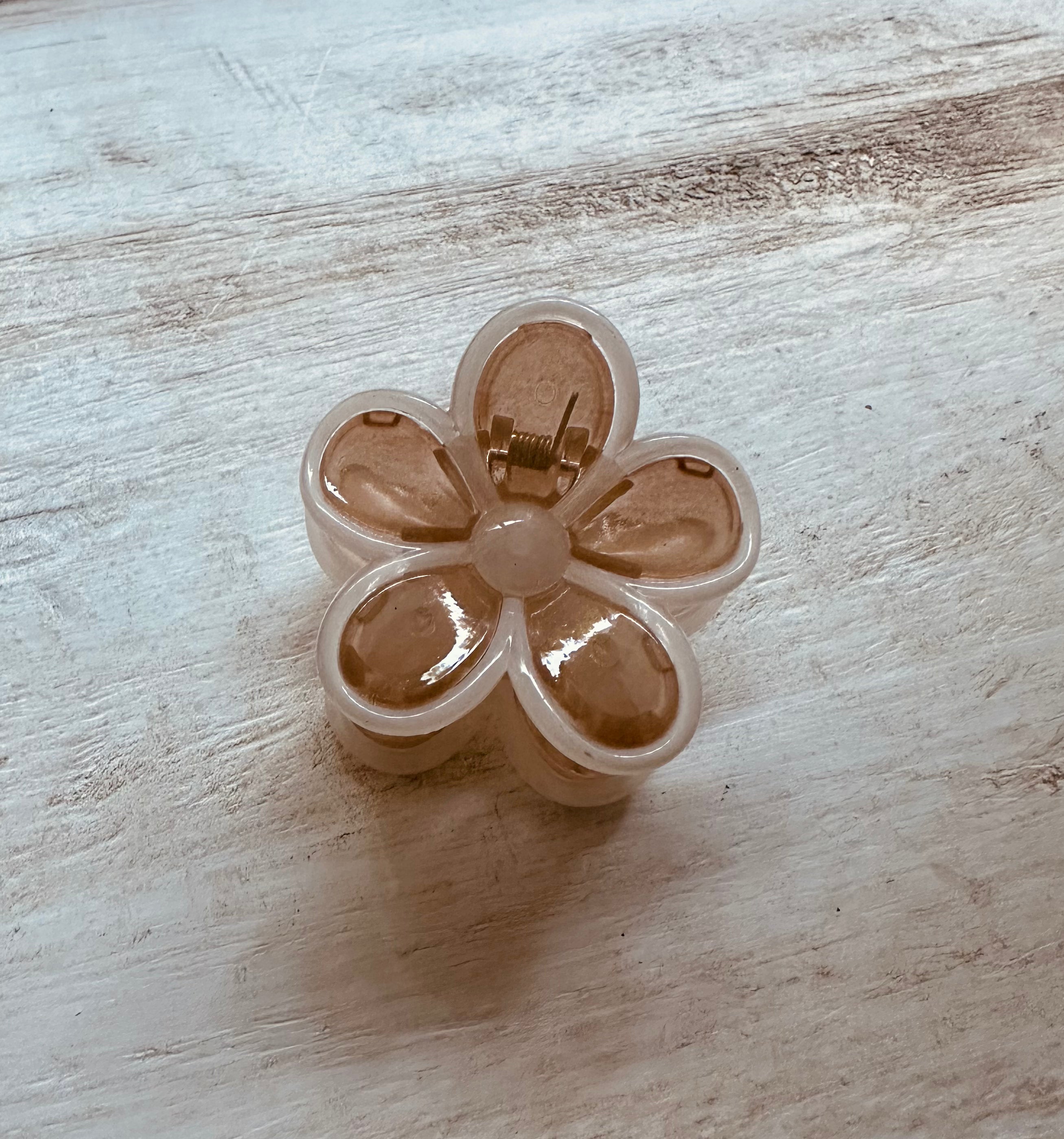 Small Retro Flower Hair Clip