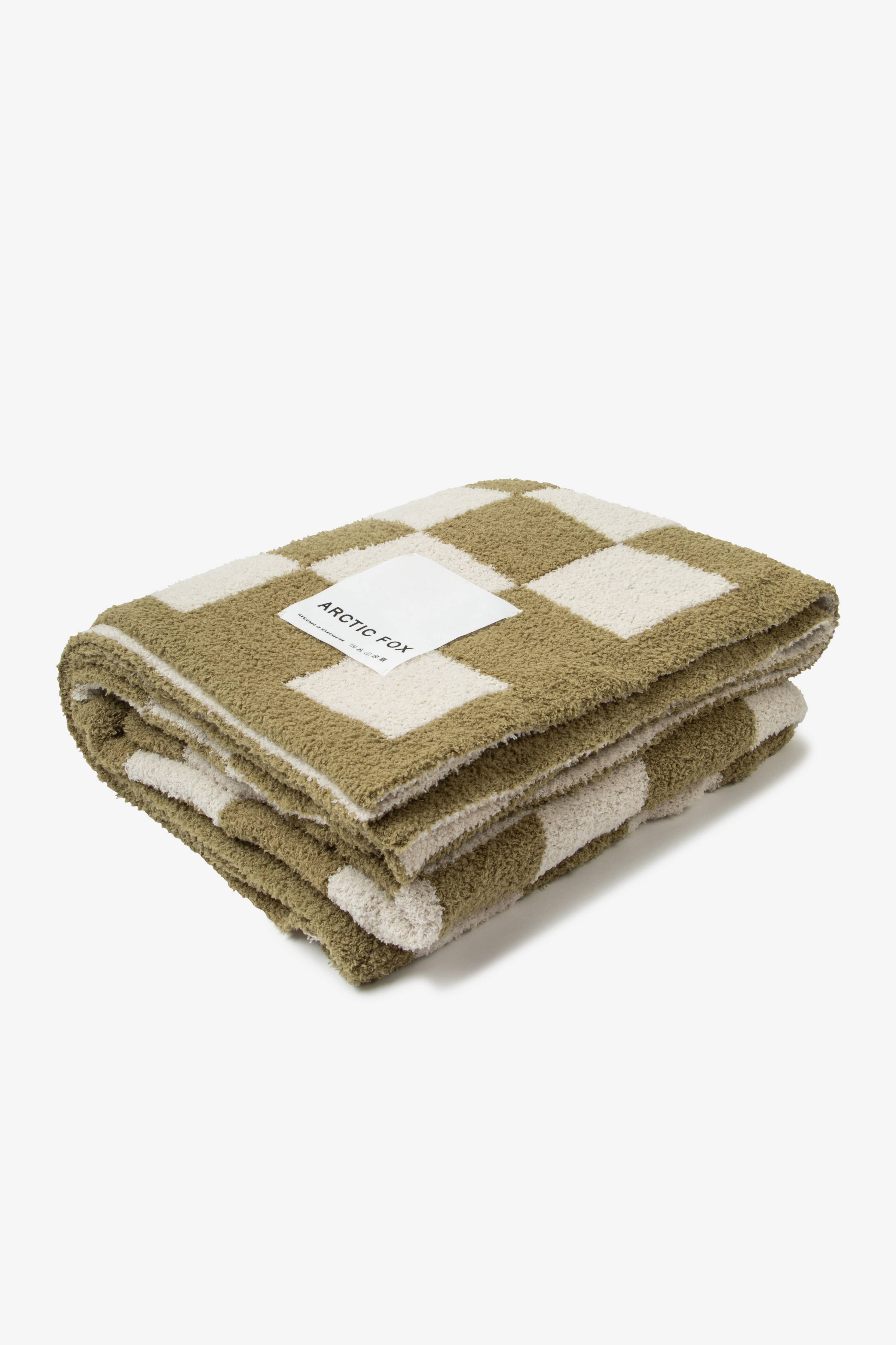 ARCTIC FOX Teddy Throw - 100% Recycled - Khaki Check
